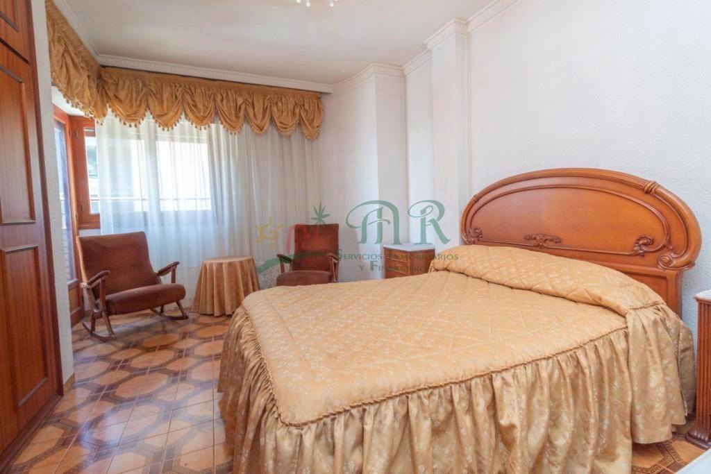 Schlafzimmer vor Renovation